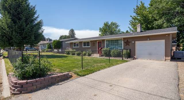 Photo of 1330 Holbrook St, Wenatchee, WA 98801