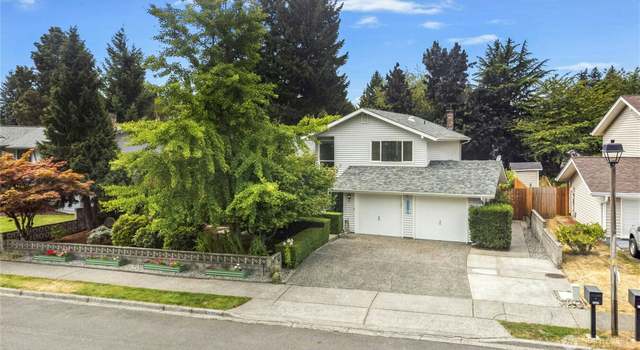 Photo of 2221 Vashon Ave NE, Renton, WA 98059