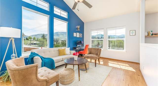 Photo of 105 Madisen Ln, Chelan, WA 98816