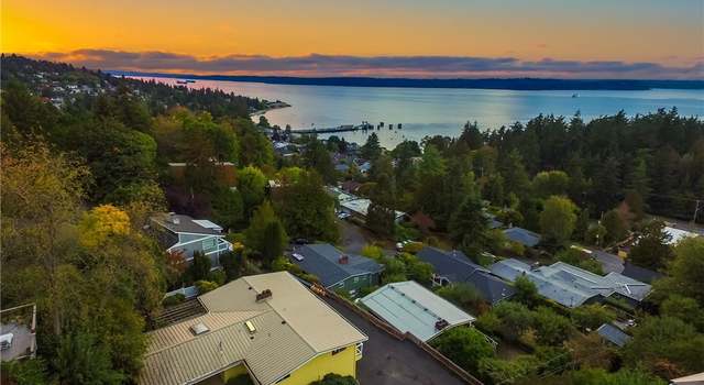 Photo of 8436 SW Tillicum Rd, Seattle, WA 98136