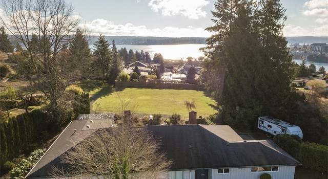 Photo of 2035 E 18th St, Bremerton, WA 98310