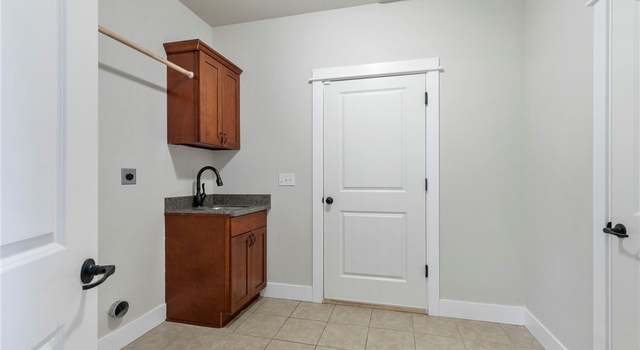 Photo of 10980 Vista Ridge Ln SE, Port Orchard, WA 98367