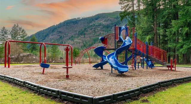 Photo of 1131 Alder Ln, Sumas, WA 98266