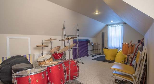 Photo of 3955 NE Campus Ln, Bremerton, WA 98311