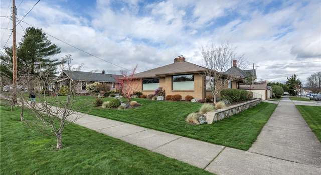 Photo of 1302 7th, Anacortes, WA 98221