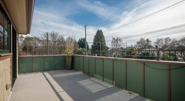 Photo of 3501 W McGraw St, Seattle, WA 98199