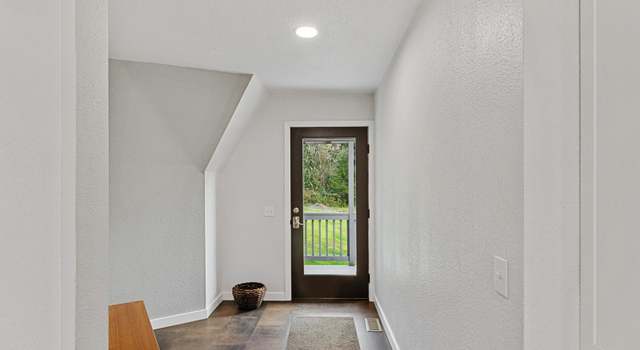 Photo of 17320 28th St SE, Snohomish, WA 98290
