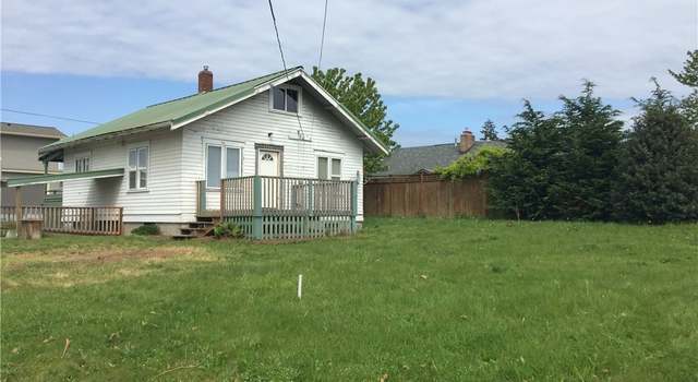 Photo of 1920 11th St, Anacortes, WA 98221