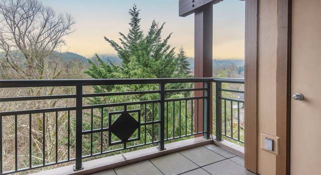 Photo of 1000 Cabin Creek Ln SW Unit D301, Issaquah, WA 98027