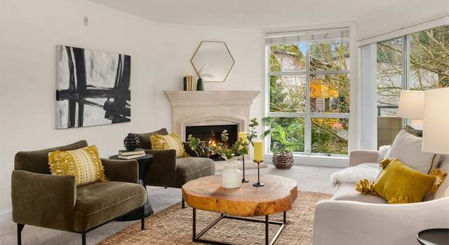 Photo of 424 102nd Ave SE #208, Bellevue, WA 98004