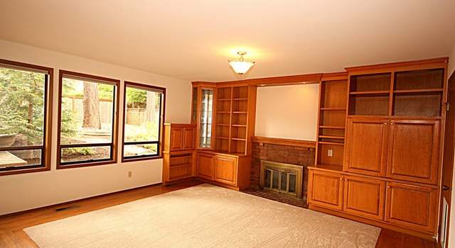 Photo of 6605 116th Ave SE, Bellevue, WA 98006