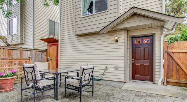 Photo of 9224 Ashworth Ave N, Seattle, WA 98103