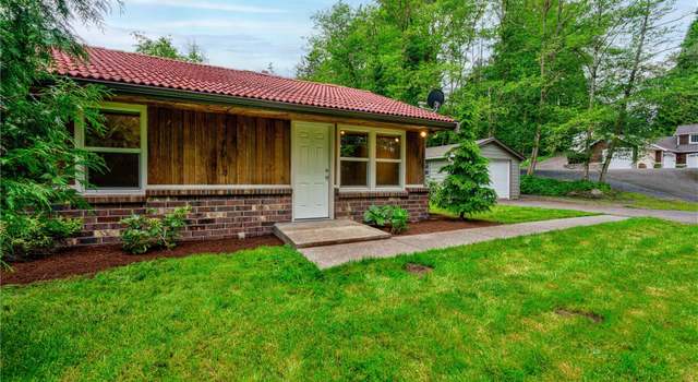 Photo of 6229 202nd St NE, Kenmore, WA 98028