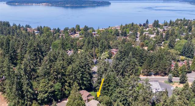 Photo of 2833 Marietta St, Steilacoom, WA 98388
