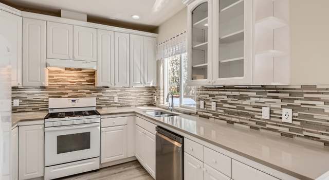 Photo of 13511 Wigen Rd Unit B, Lynnwood, WA 98087