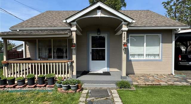 Photo of 428 Ellinor Ave, Shelton, WA 98584