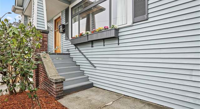 Photo of 815 N 45th St, Seattle, WA 98103