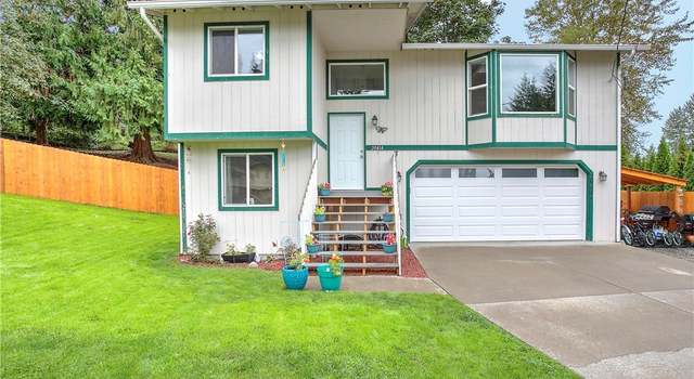 Photo of 20414 LaRita Dr E, Bonney Lake, WA 98391