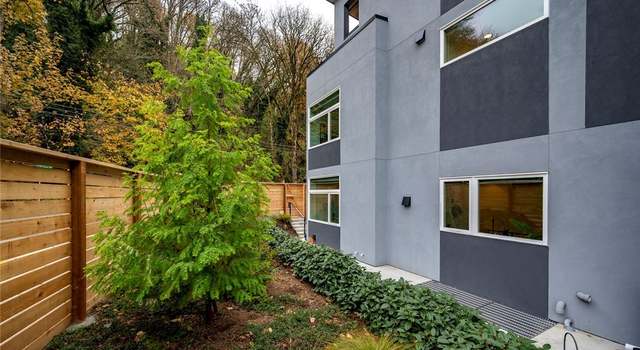 Photo of 1515 Lakeview Blvd E, Seattle, WA 98102