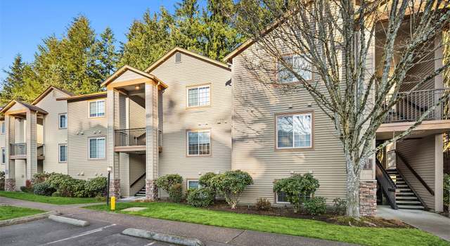 Photo of 25025 SE Klahanie Blvd Unit B103, Sammamish, WA 98075