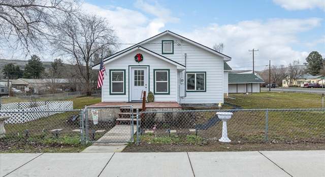Photo of 170 N Main St, Washtucna, WA 99371