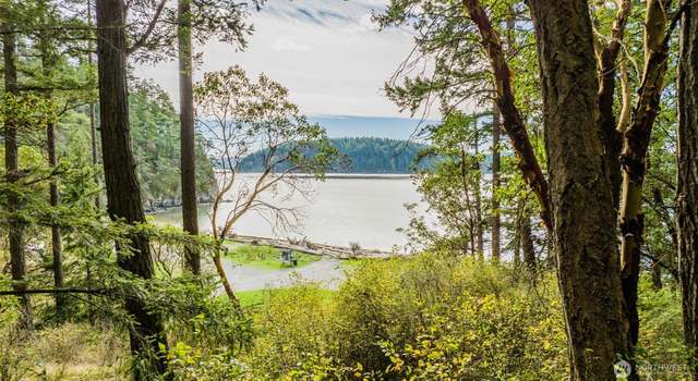 Photo of 555 Klamath Dr, La Conner, WA 98257