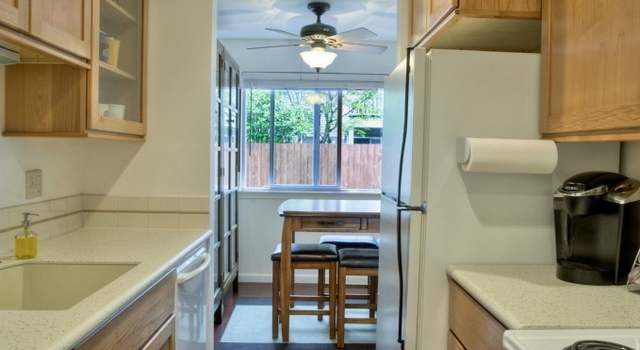 Photo of 5721 122nd Pl SE #203, Bellevue, WA 98006