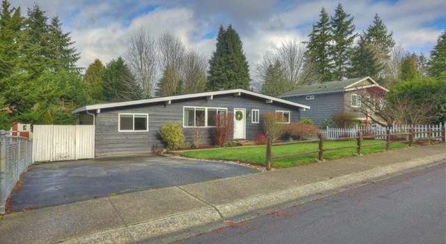 Photo of 9010 NE 141st St, Kirkland, WA 98034