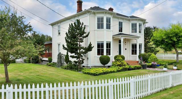 Photo of 501 NE 9th St, Coupeville, WA 98239