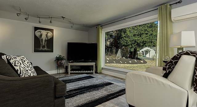 Photo of 1811 NE 189th St, Shoreline, WA 98155