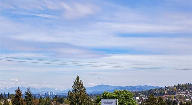 Photo of 4106 B Linden Ave N, Seattle, WA 98103