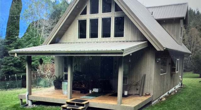 Photo of 95 Pioneer Meadow Ln, Orcas Island, WA 98245