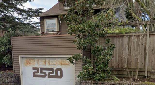 Photo of 2520 11th Ave W, Seattle, WA 98119