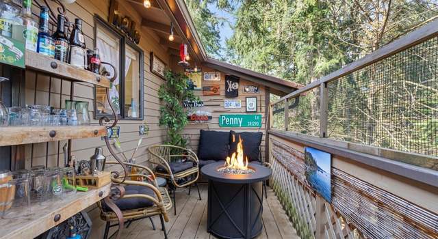 Photo of 1101 SW Harrier Cir #206, Oak Harbor, WA 98277