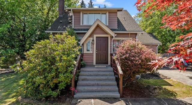 Photo of 3301 Columbia Heights Rd, Longview, WA 98632