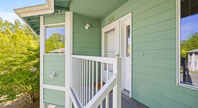 Photo of 909 Orchid Pl #201, Bellingham, WA 98226