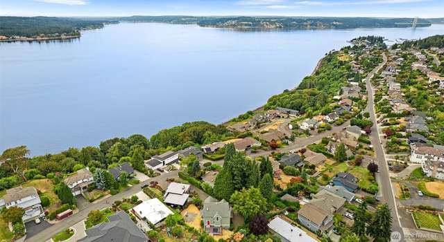 Photo of 3721 Soundview Dr W, University Place, WA 98466