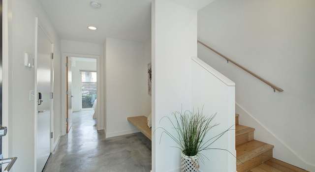 Photo of 1760 NW 61st St, Seattle, WA 98107