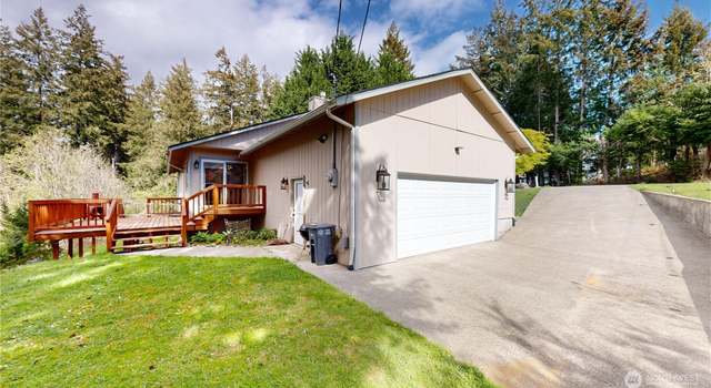 Photo of 90 E Treasure Island Dr, Allyn, WA 98524