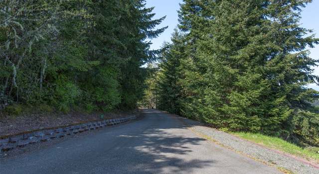 Photo of 581 Harbor View Dr, Port Angeles, WA 98363