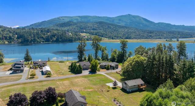 Photo of 12700 Sawyer Ct, Clear Lake, WA 98235