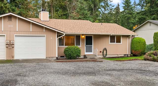 Photo of 828 34th Ave NW #2, Gig Harbor, WA 98335