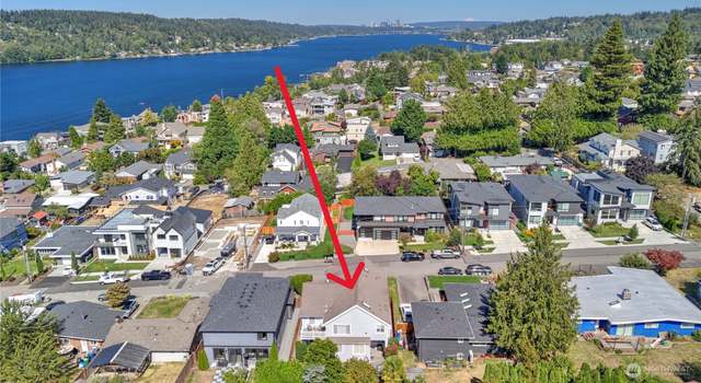 Photo of 1029 N 34th St, Renton, WA 98056