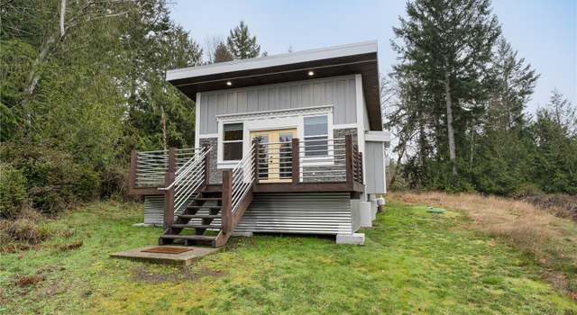 Photo of 1005 Yew Blvd NW, Lakebay, WA 98349