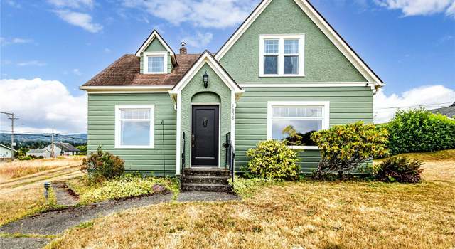 Photo of 1008 W 5th St N, Port Angeles, WA 98363
