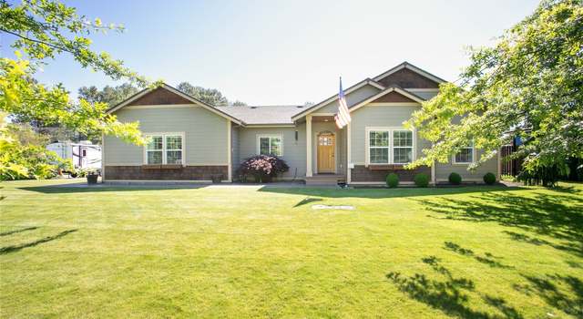 Photo of 679 Robinson St, Everson, WA 98247