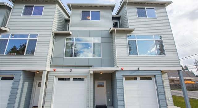 Photo of 2324 N 185th St Unit A, Shoreline, WA 98133