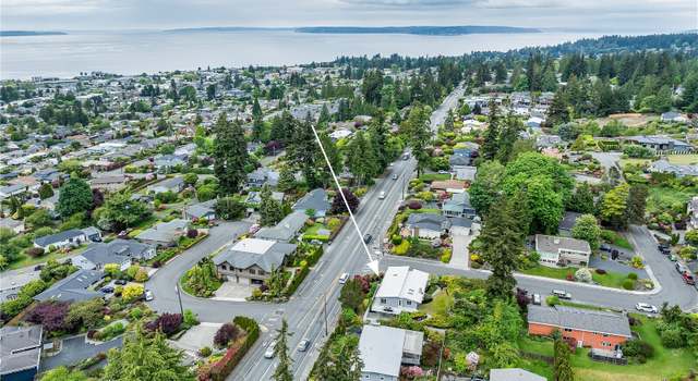 Photo of 900 Sea Vista Pl, Edmonds, WA 98020