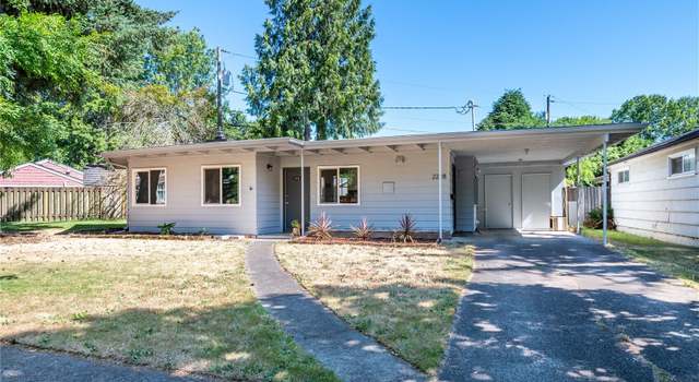 Photo of 2228 Fir St, Longview, WA 98632