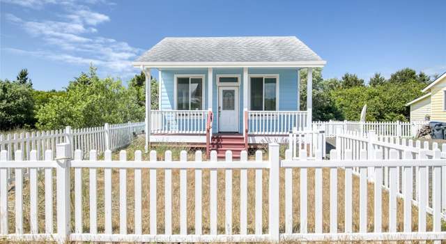 Photo of 440 Marine View Dr SW #3, Ocean Shores, WA 98569